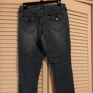 d. Jeans skinny jeans pocket flap size 8